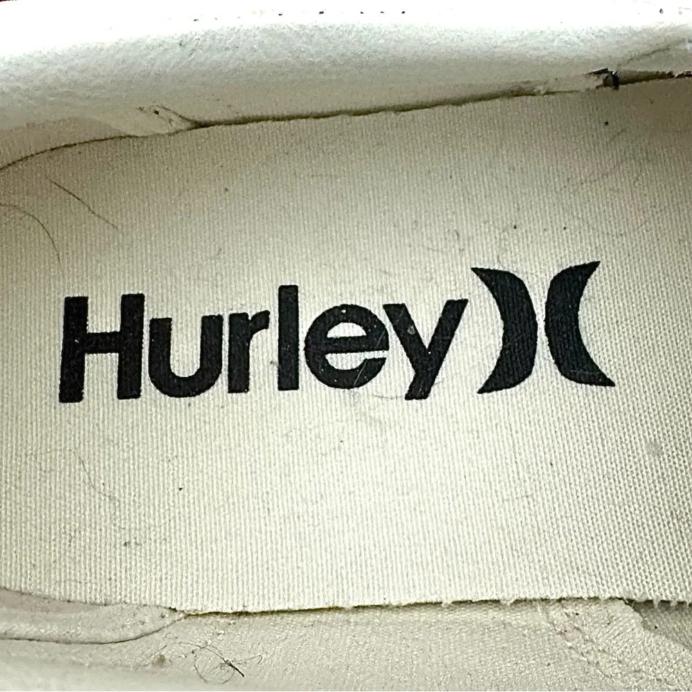 Hurley Youth White Leather Slip On Sneakers New Size 6 Medium Pre-Owned